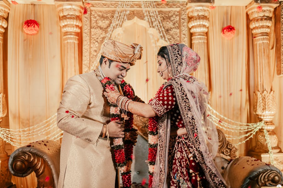 Marwari wedding couple