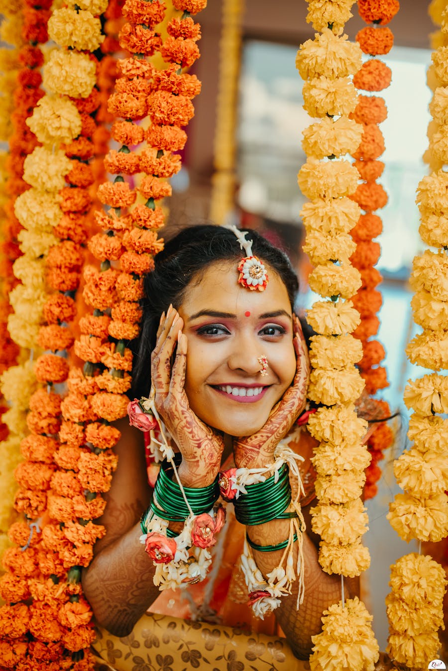bride gaye holud photo