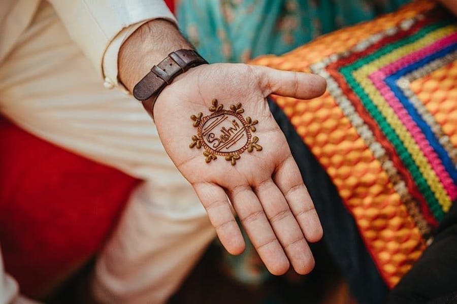 Simple groom mehndi design