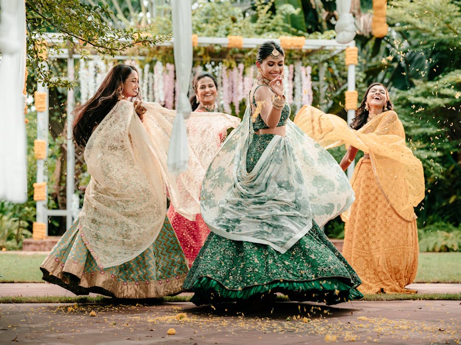 creative bridal photography