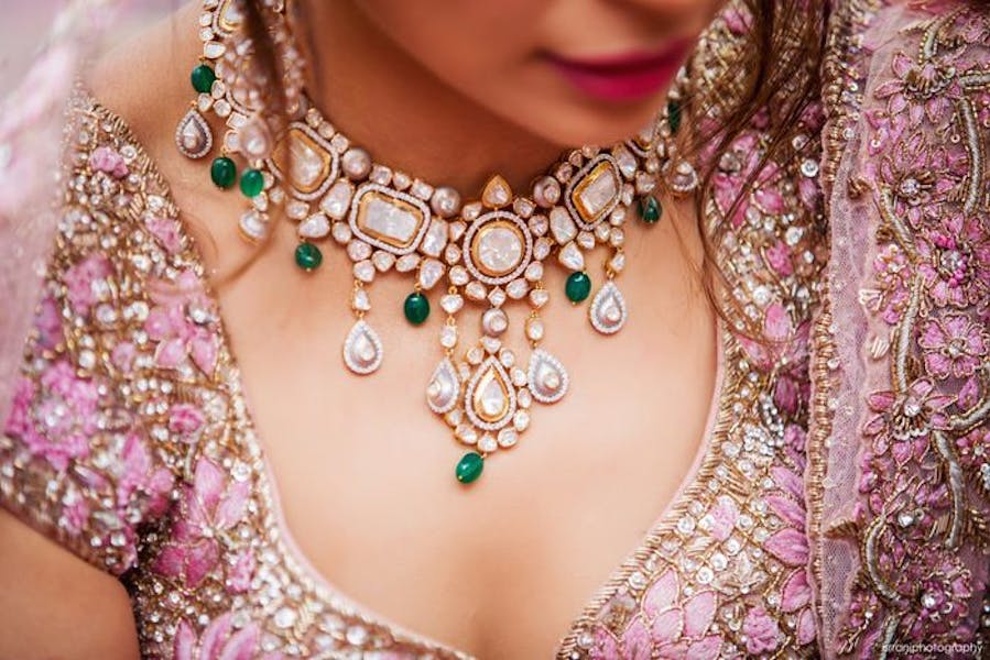 kundan jewellery for brides