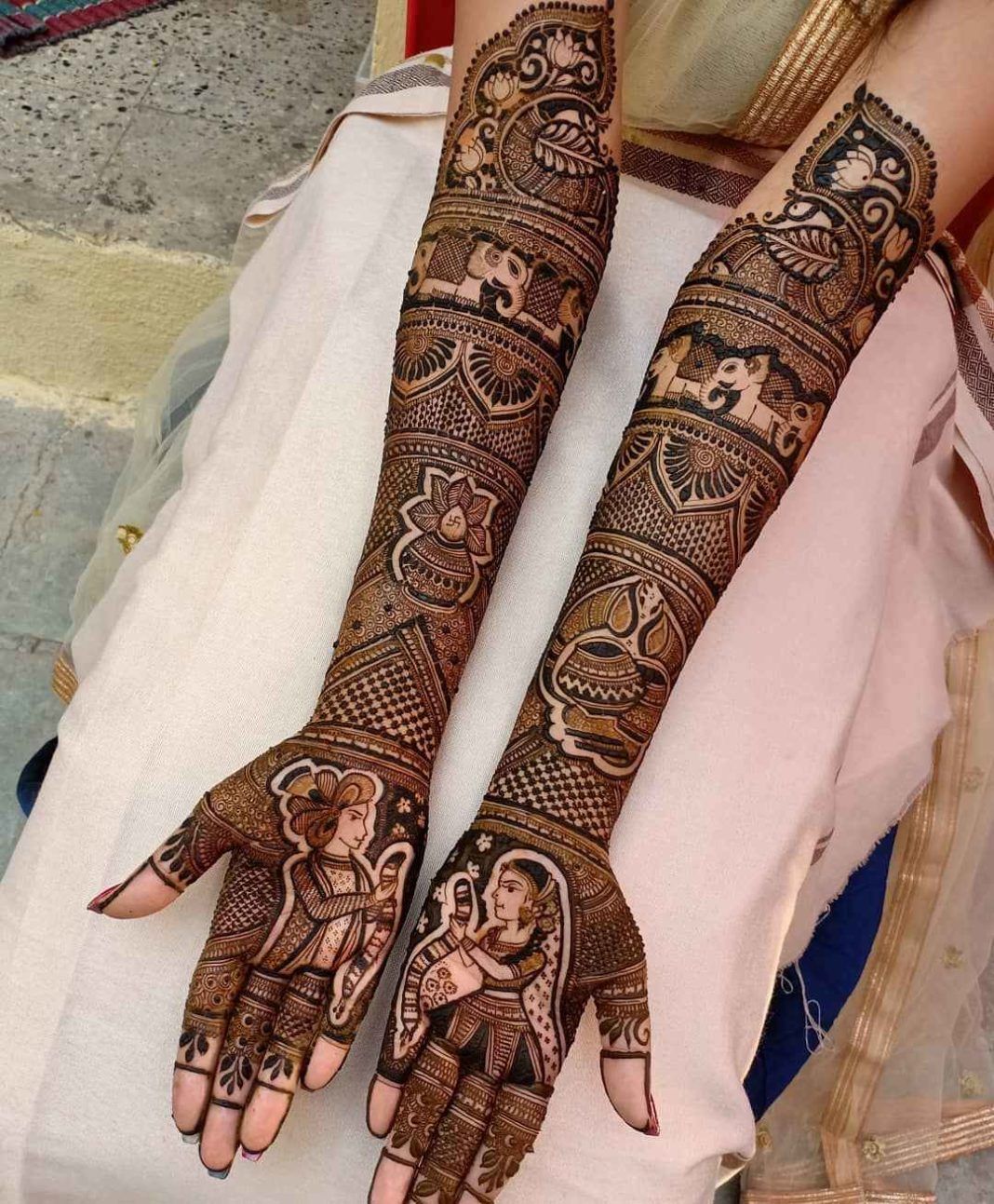Indian henna💫 . . . . . . . #kajalmehndiartist #hennadesign #henna #mehandi  #design #mumbai #artist #entrepreneur #live #love #artistic | Instagram