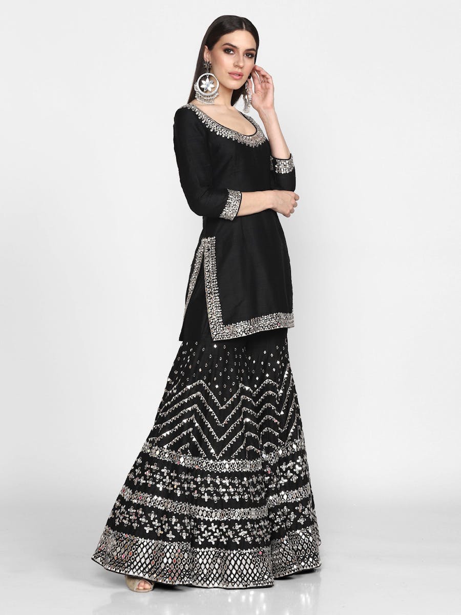 black dresses ideas for indian brides