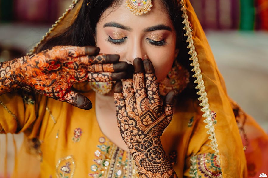 Artful henna decoration on bridal mehndi