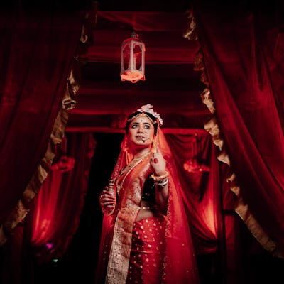 Bengali bride photo by Qpidindia