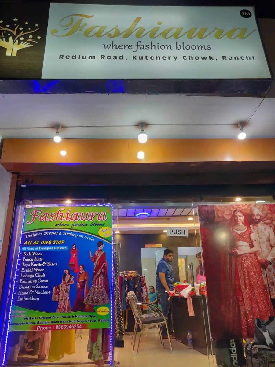 lehenga shops for brides in Ranchi
