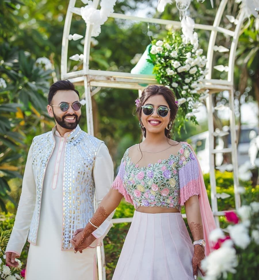 mehndi outfit for stylish groom