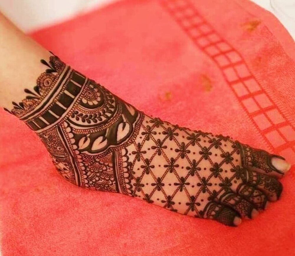 Beautiful Foot Mehndi Designs - StyleyourselfHub