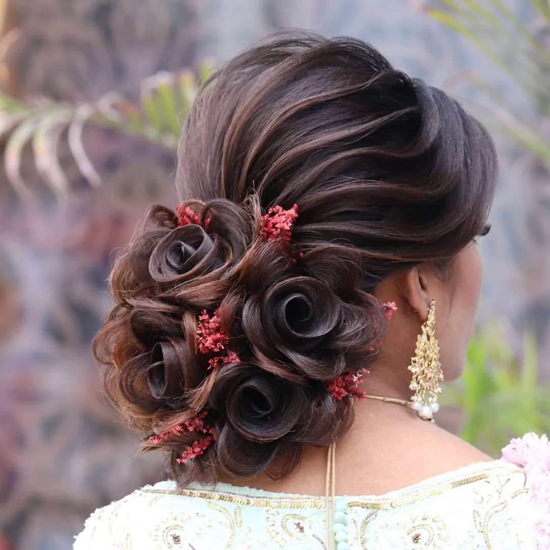 For Mehendi Hairstyles - 20 Amazing New Mehendi Hairstyles For 2021 Brides  ! - Witty Vows