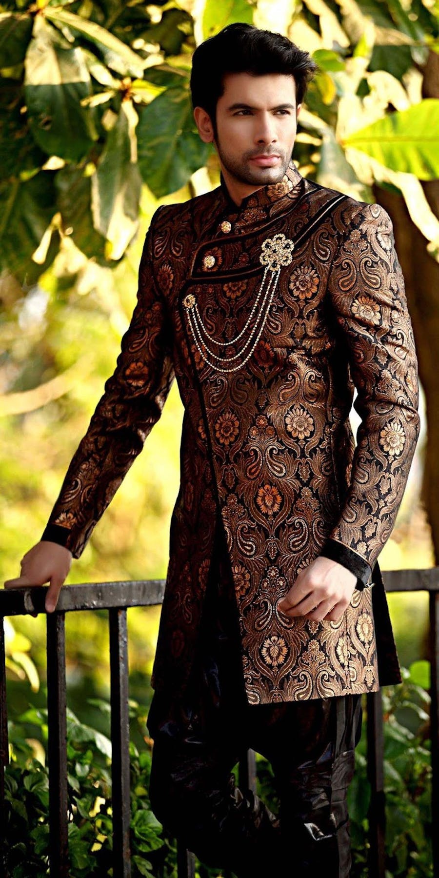 Embroidered Sherwani design