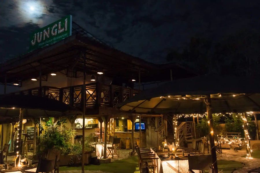 Jungli Moondance Couple Restaurant in Ranchi