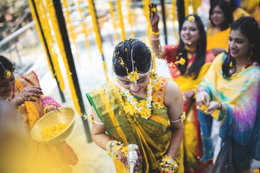 simple haldi decoration at home for groom