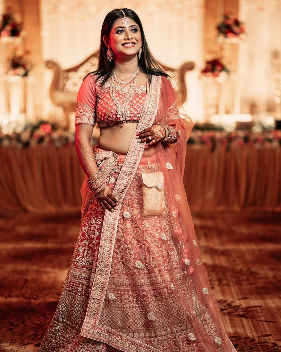 6 Stunning Bengali Bride Hairstyle Ideas