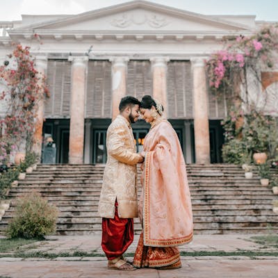 bengali couple photography pose