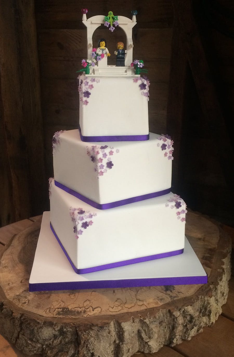 Square tier cakes