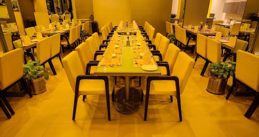 Yellow Saphire - Couple Restaurant in Ranchi