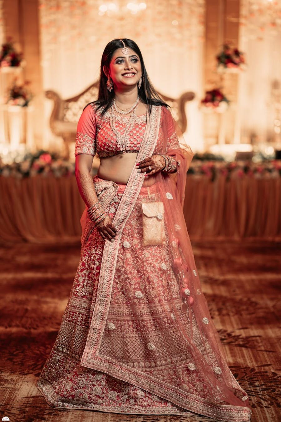 bridal mehndi outfit