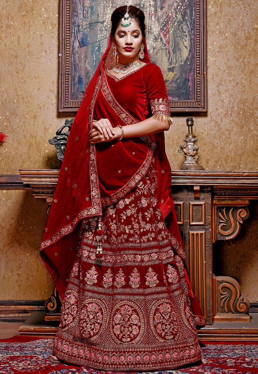 velvet lehenga ideas for winter wedding