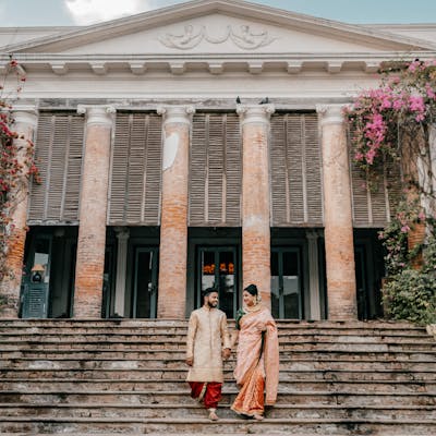 pre wedding couple photoshoot