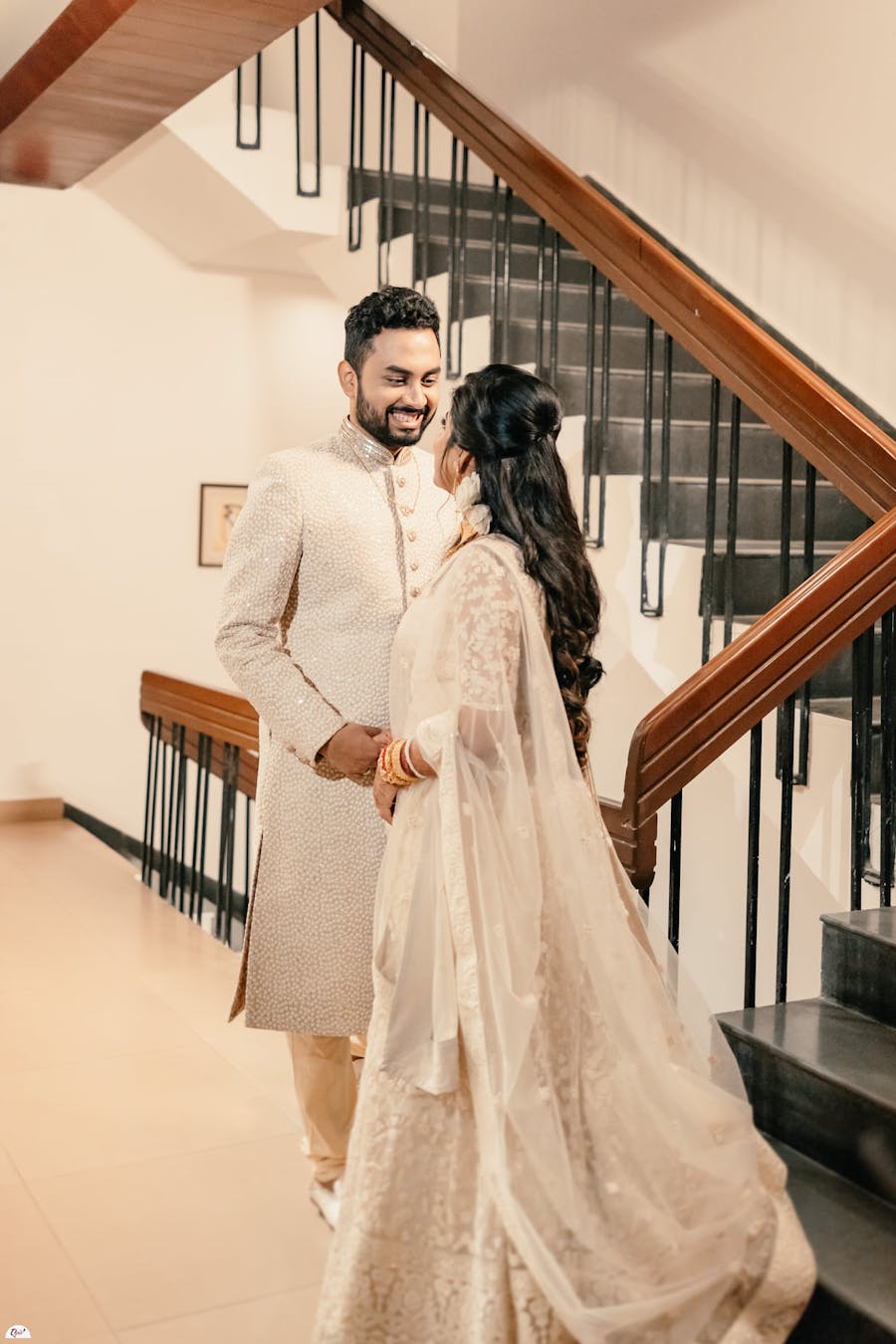 best mehndi dress for groom