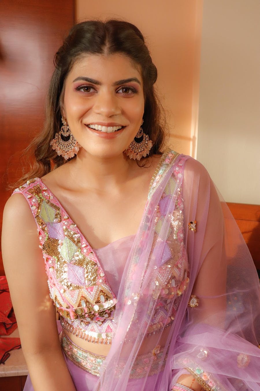 bengali bridal mehndi outfits