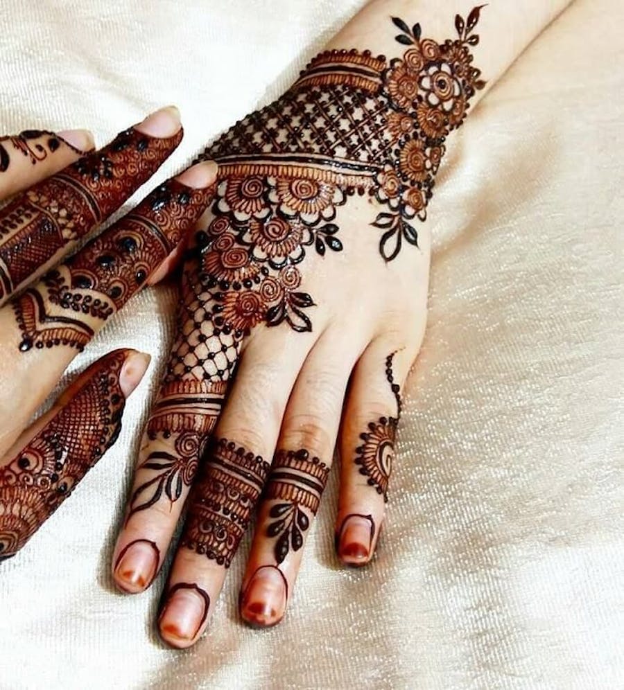 pakistani bridal mehndi design