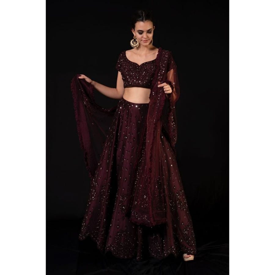 85 Lansdowne lehenga design