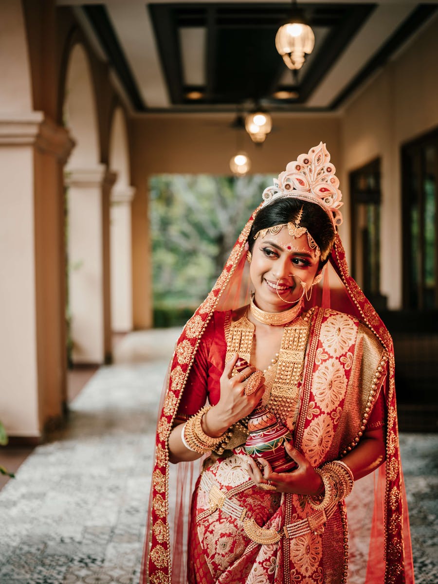 Gorgeous Mukut Designs For Bengali Bride 2023