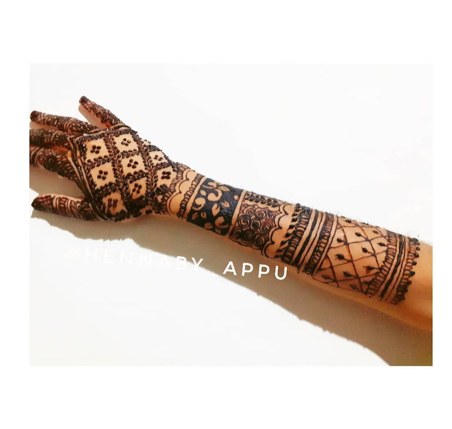 full hand segmented henna art.