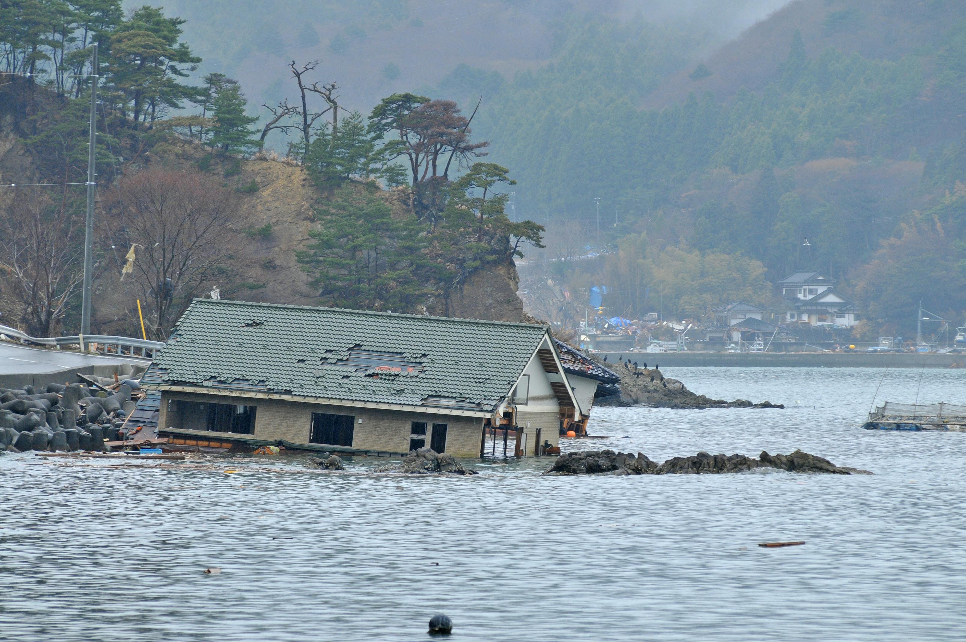 Source: Reality of the tsunami disaster and the aftermath of the 2011 Tohoku earthquake and tsunami.jpg and the outbreak of the unprecedented Great East Japan Earthquake and tsunami.jpg