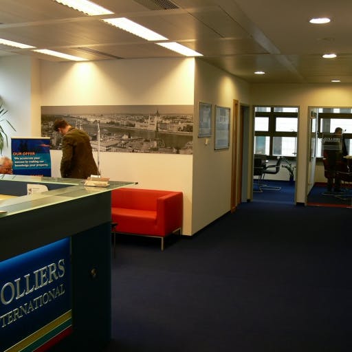 Colliers iroda - 5