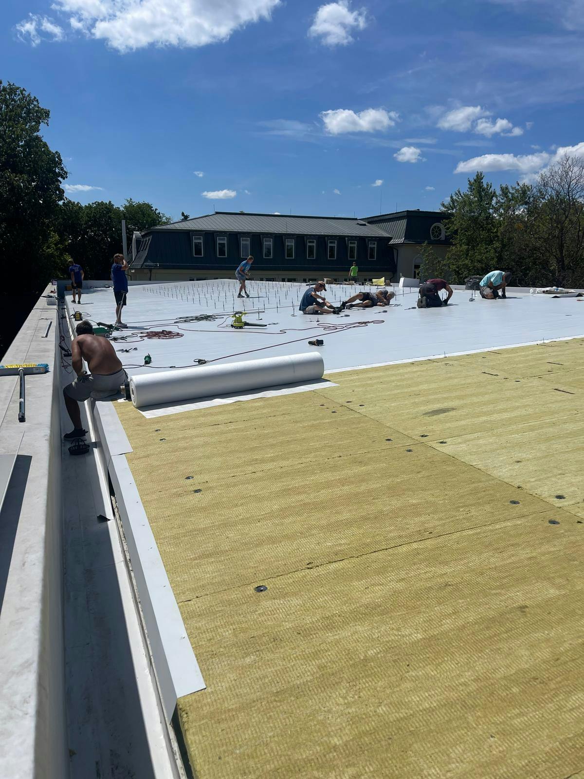 Tempo kézilabda csarnok hőtechnikai és vízszigetelési korszerűsítése