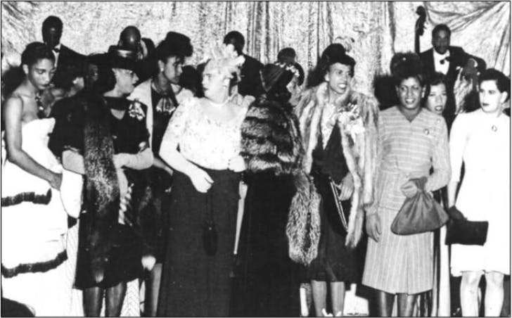 Drag contest hosted by Bill Hefflin at the Club Alabam, Los Angeles, 1940s