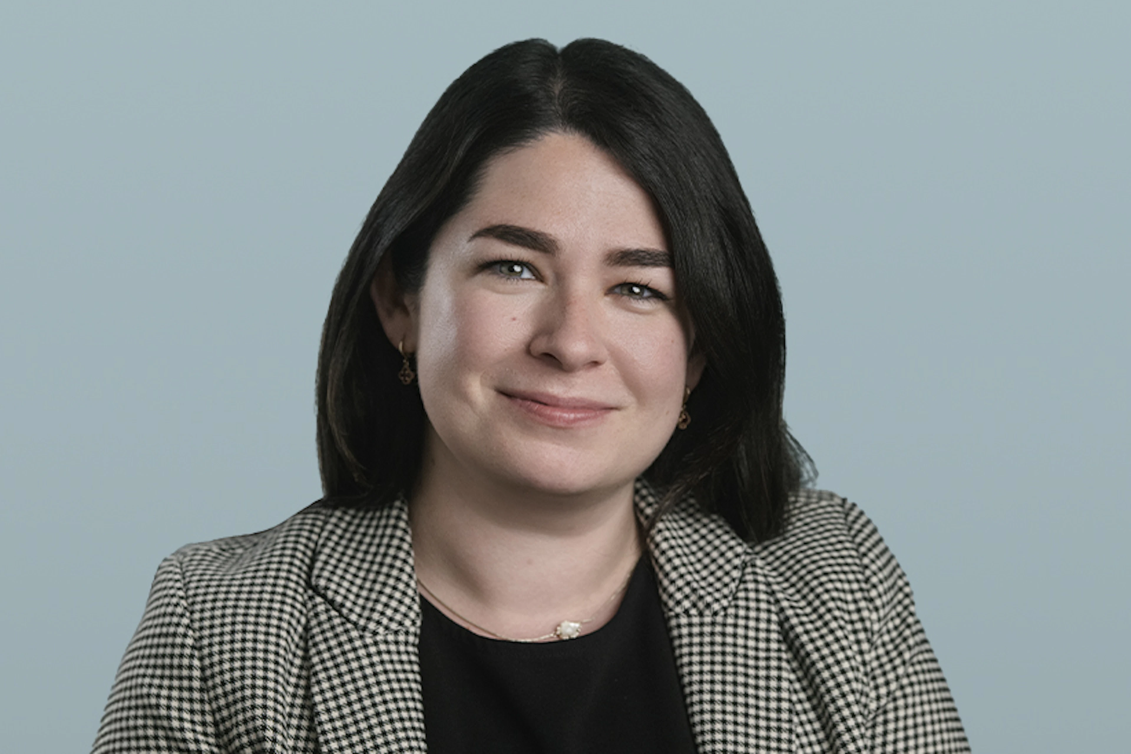 Danielle Corbett Headshot