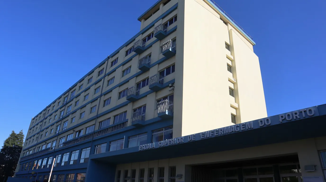 A Casa da comunidade académica da Escola Superior de Enfermagem da Universidade do Porto.