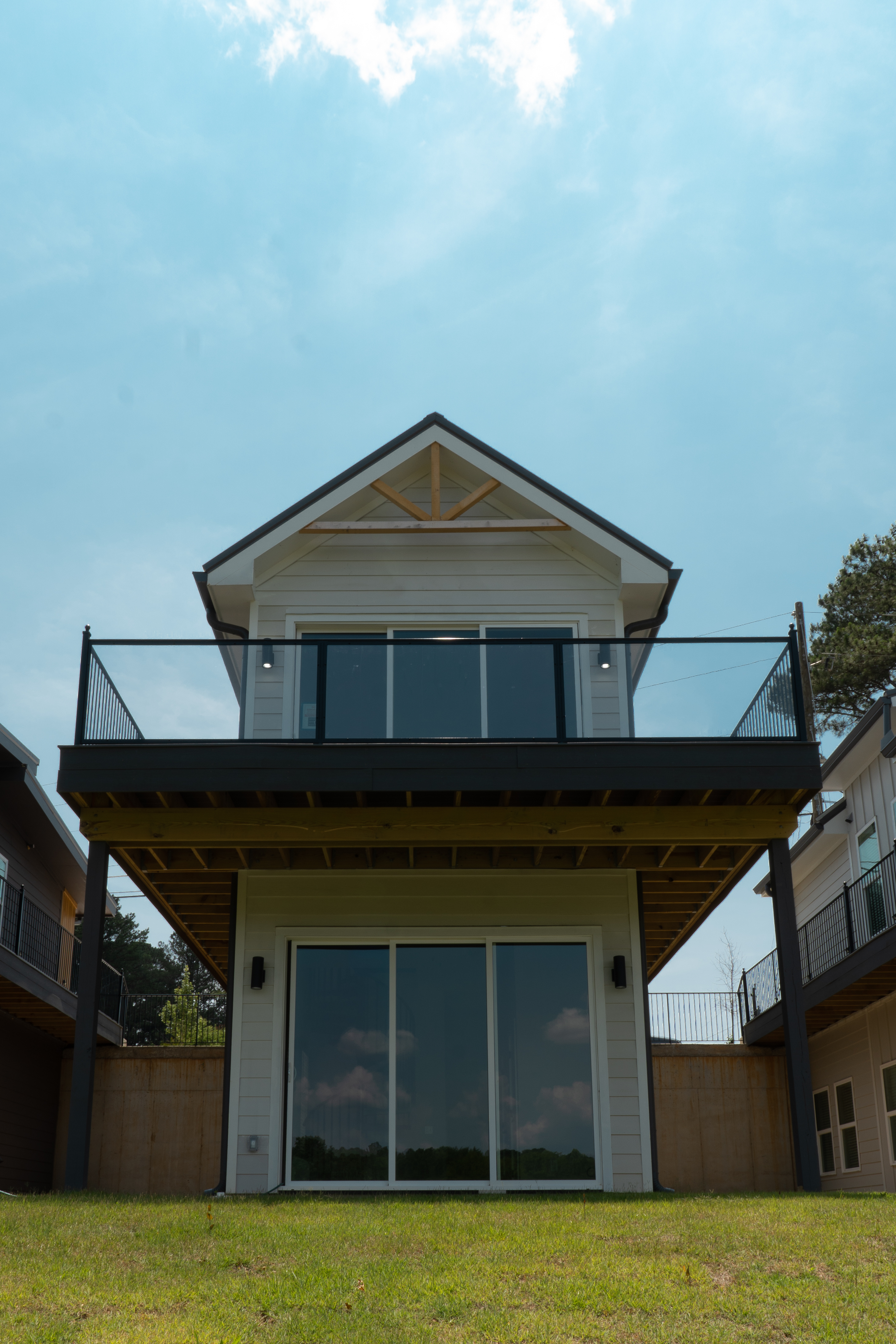 block$e17ca56d-c9cf-4747-be3d-e527bde30596