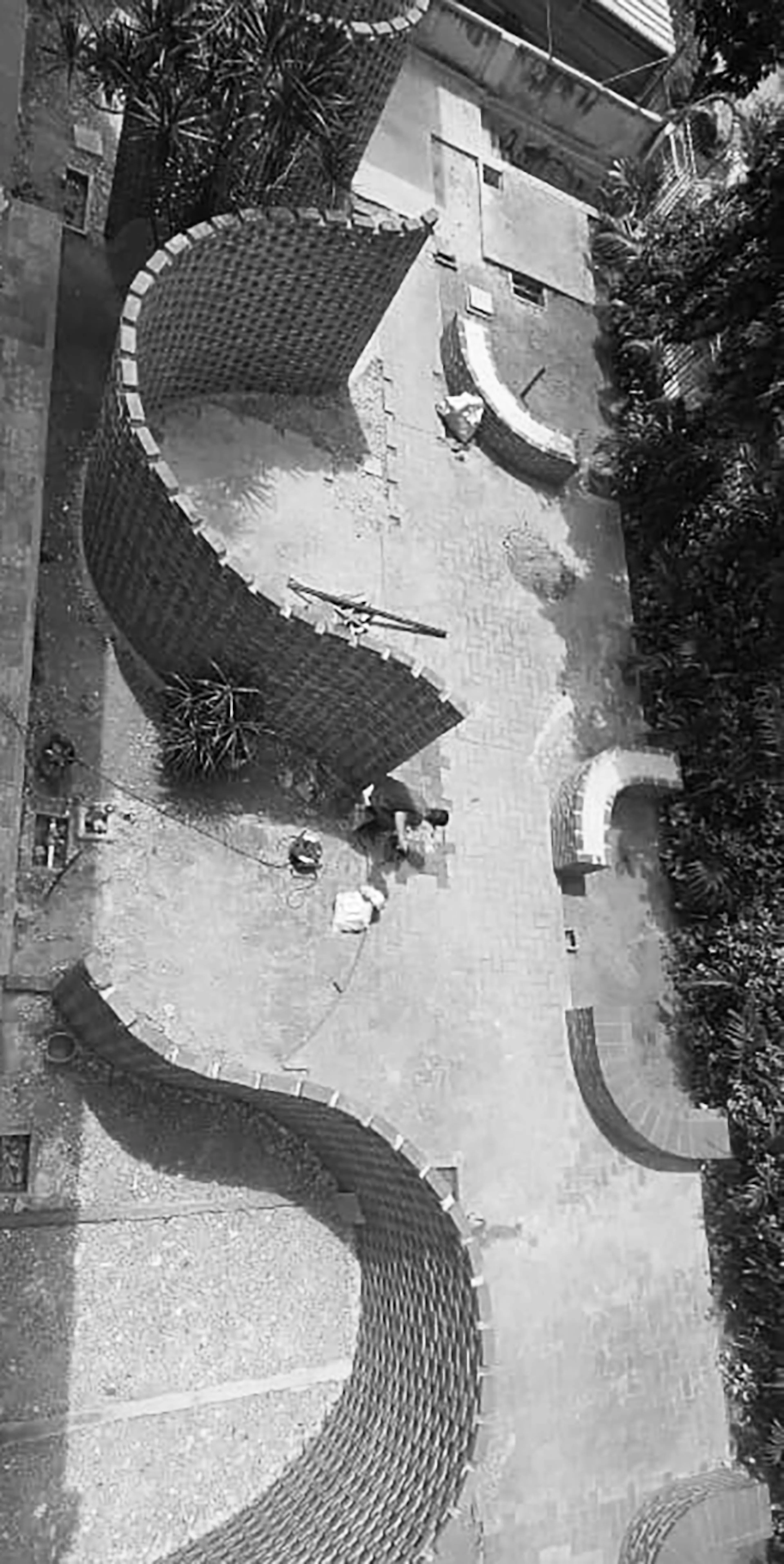 MANSION (8/11) Photo #3