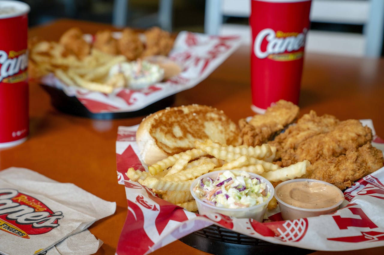 Cane's Box Combo