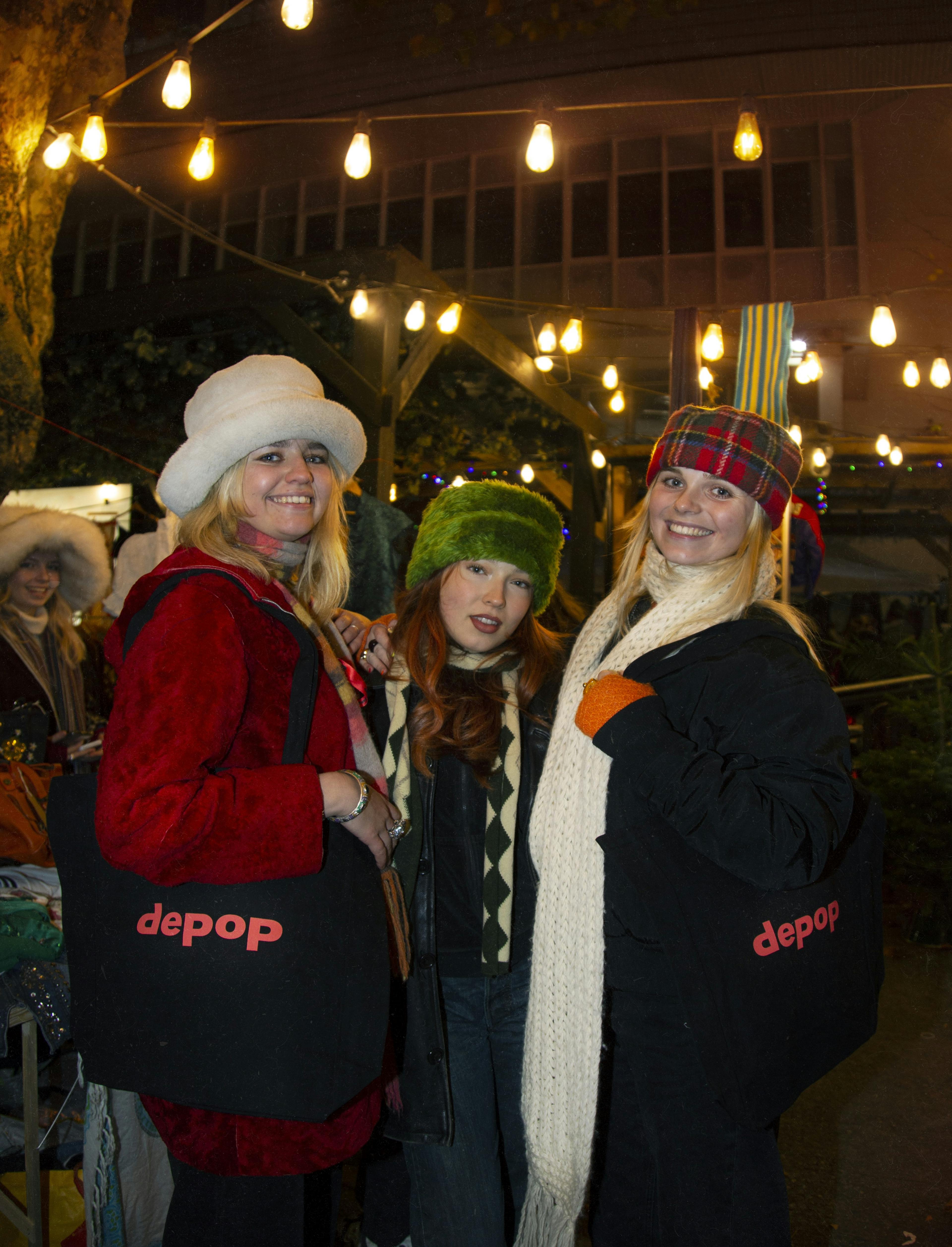 students showing depop tote bags