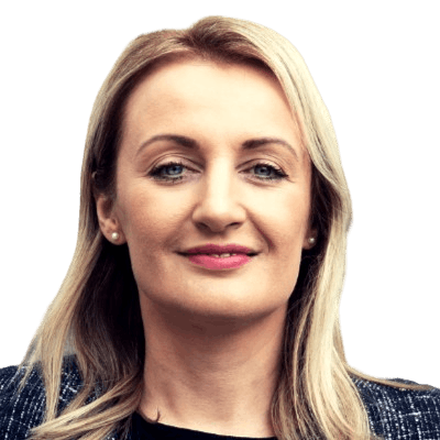 Renita Kasper headshot
