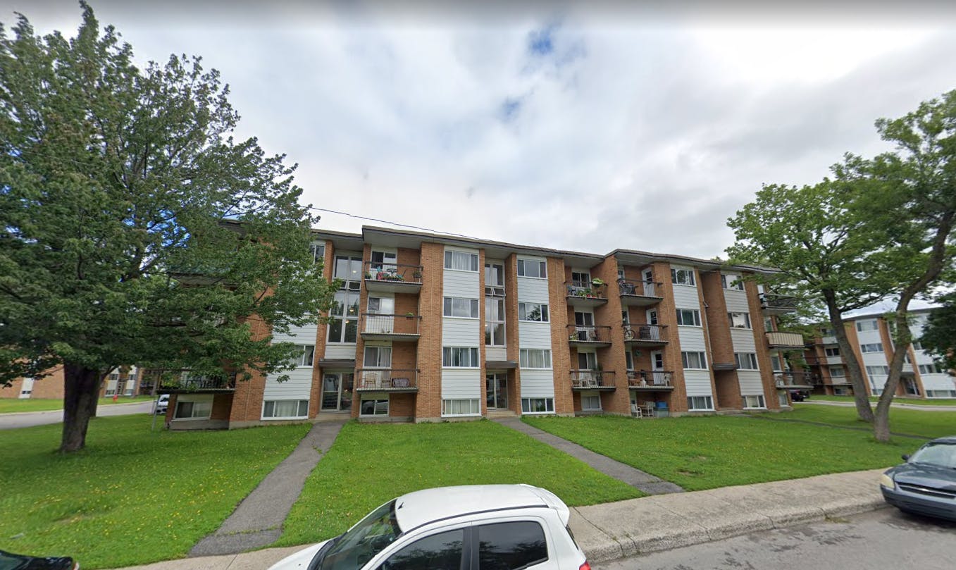 Transaction 5 - av Bégon, av Maricourt, ch des Quatre-Bourgeois et carré Roland-Couillard