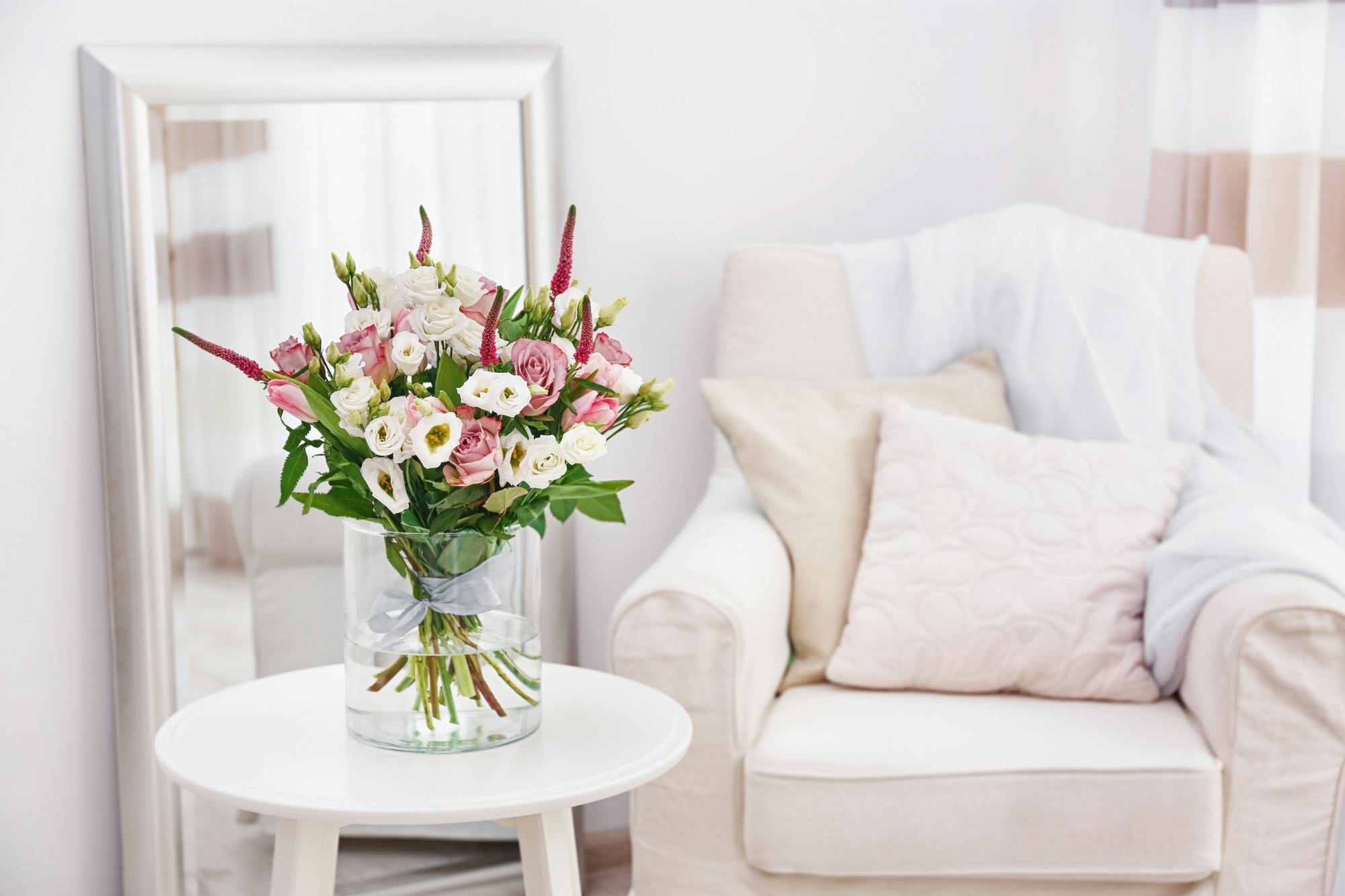 Bloemen online bestellen en aan huis laten leveren in heel België. Top 9 tips voor prachtige bloemen in huis deze zomer afbeelding 3