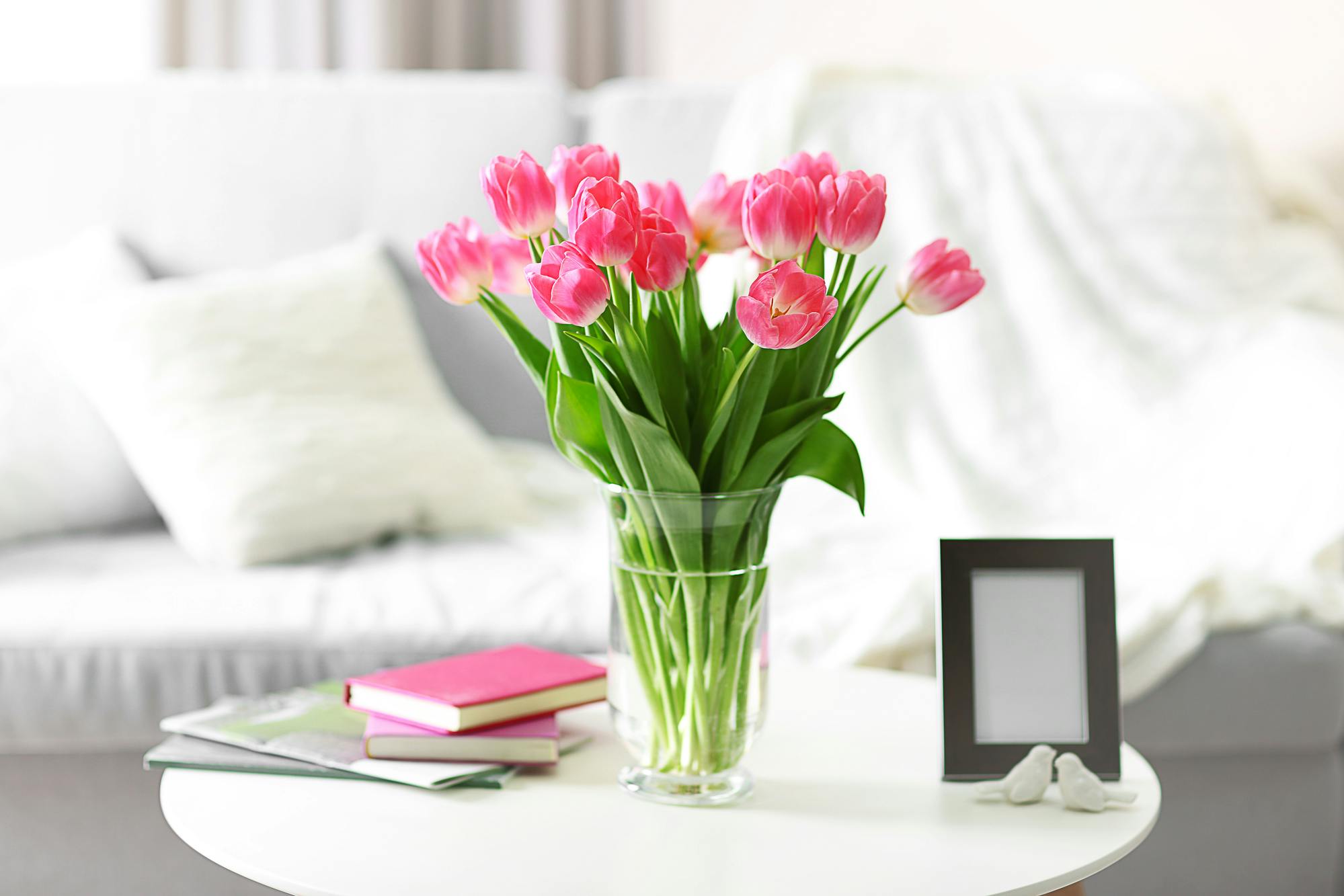 Bloemen online bestellen en aan huis laten leveren in heel België. Top 9 tips voor prachtige bloemen in huis deze zomer afbeelding 2