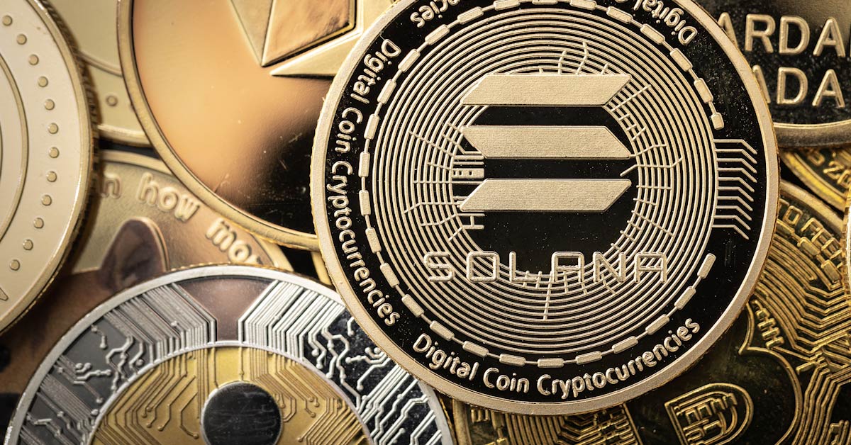 As crypto gains momentum, Solana and XRP shine