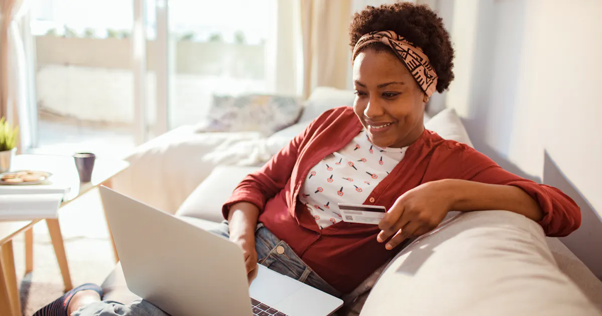 Building trust in a high-risk online shopping era Building trust in a high-risk online shopping era