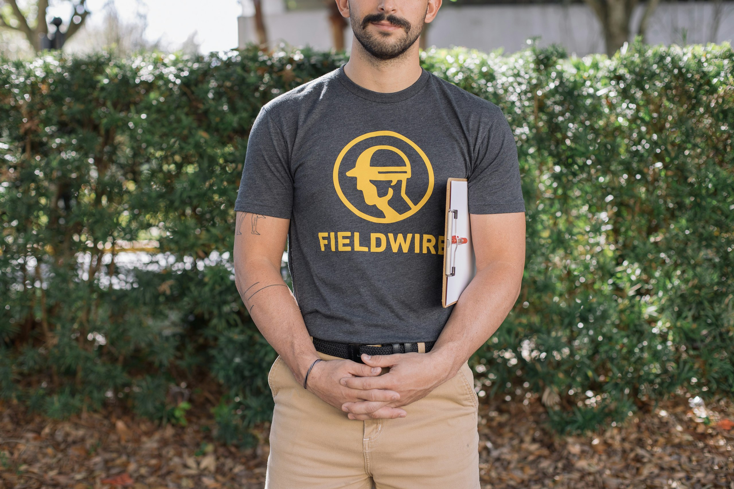 man wearing a dark gray shirt
