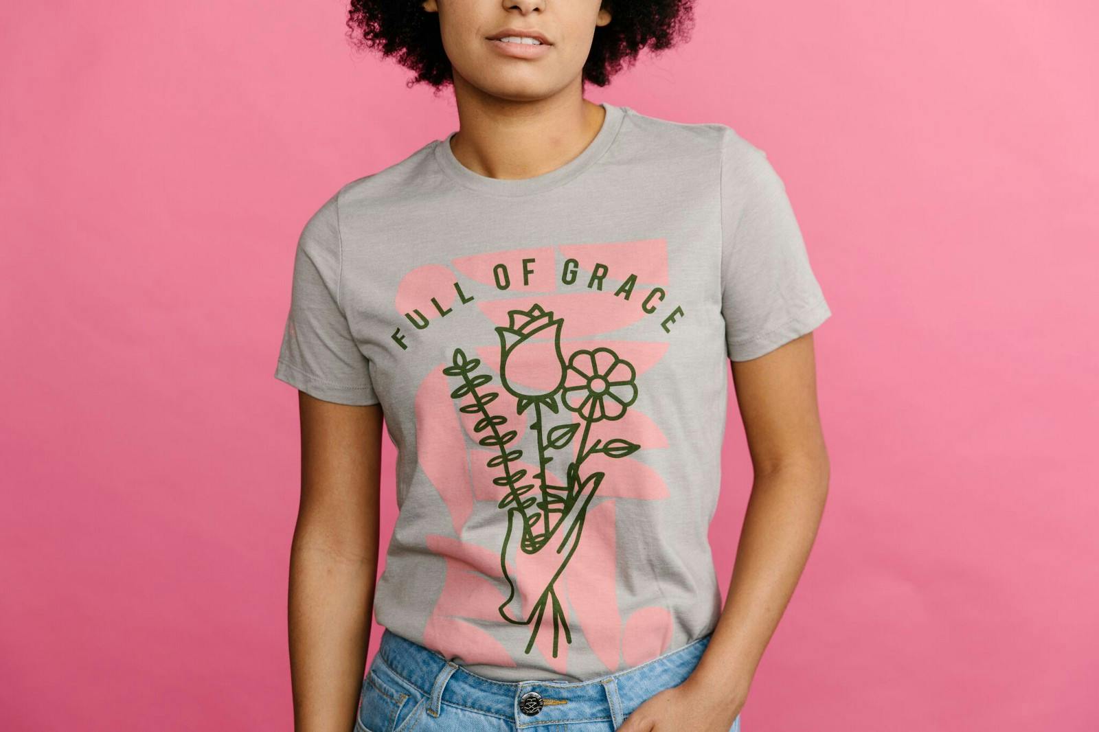 women wearing a stone gray shirt with print print women wearing a stone gray shirt with print print