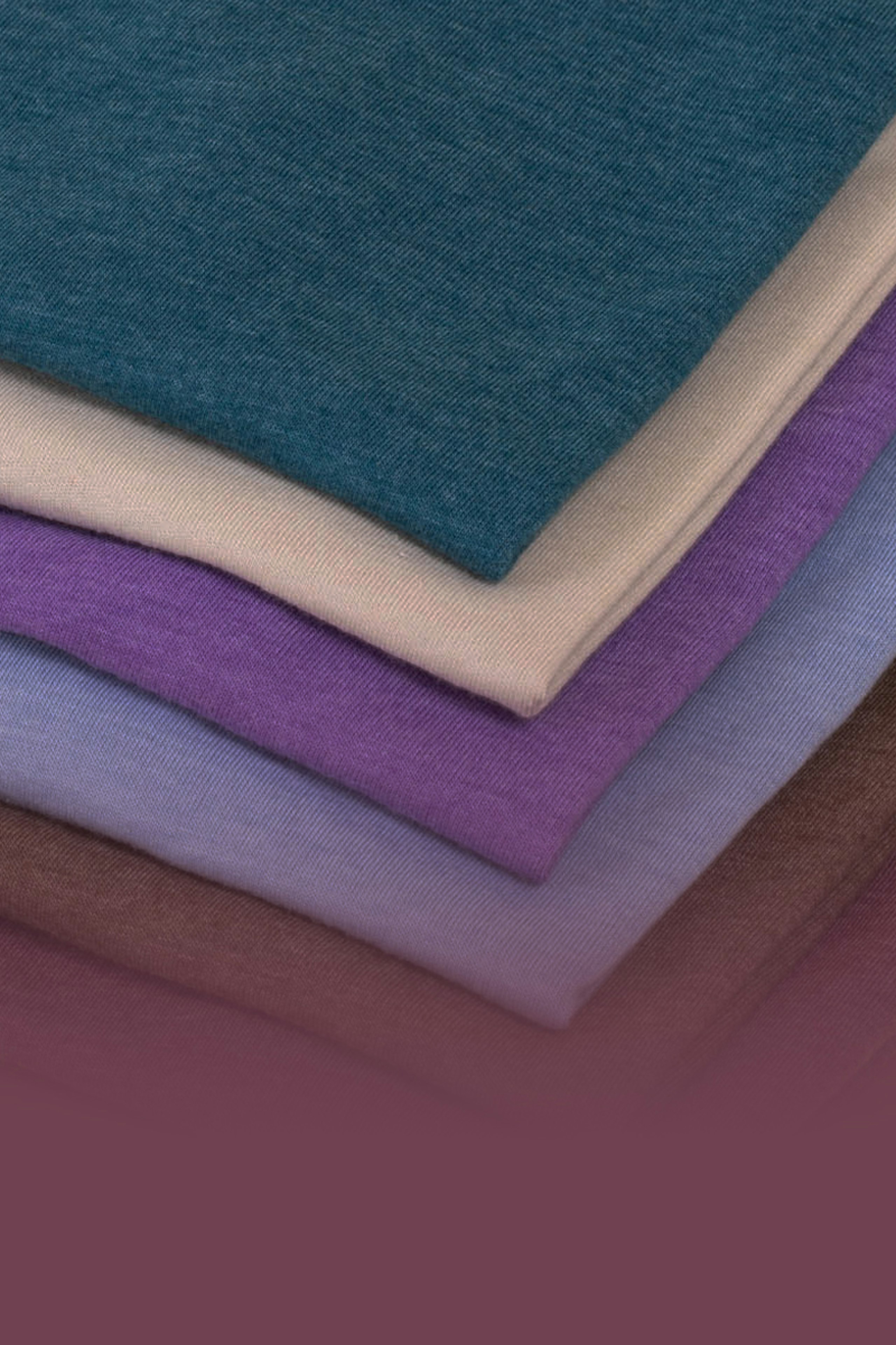 6 t-shirts folded stacked onto each other
