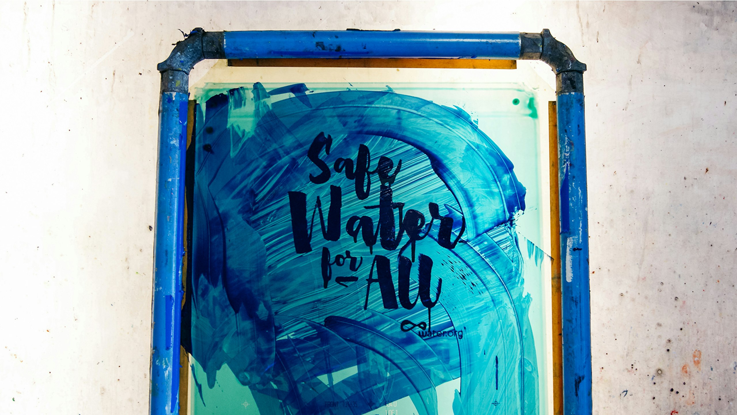 top down of the safe water for all screen