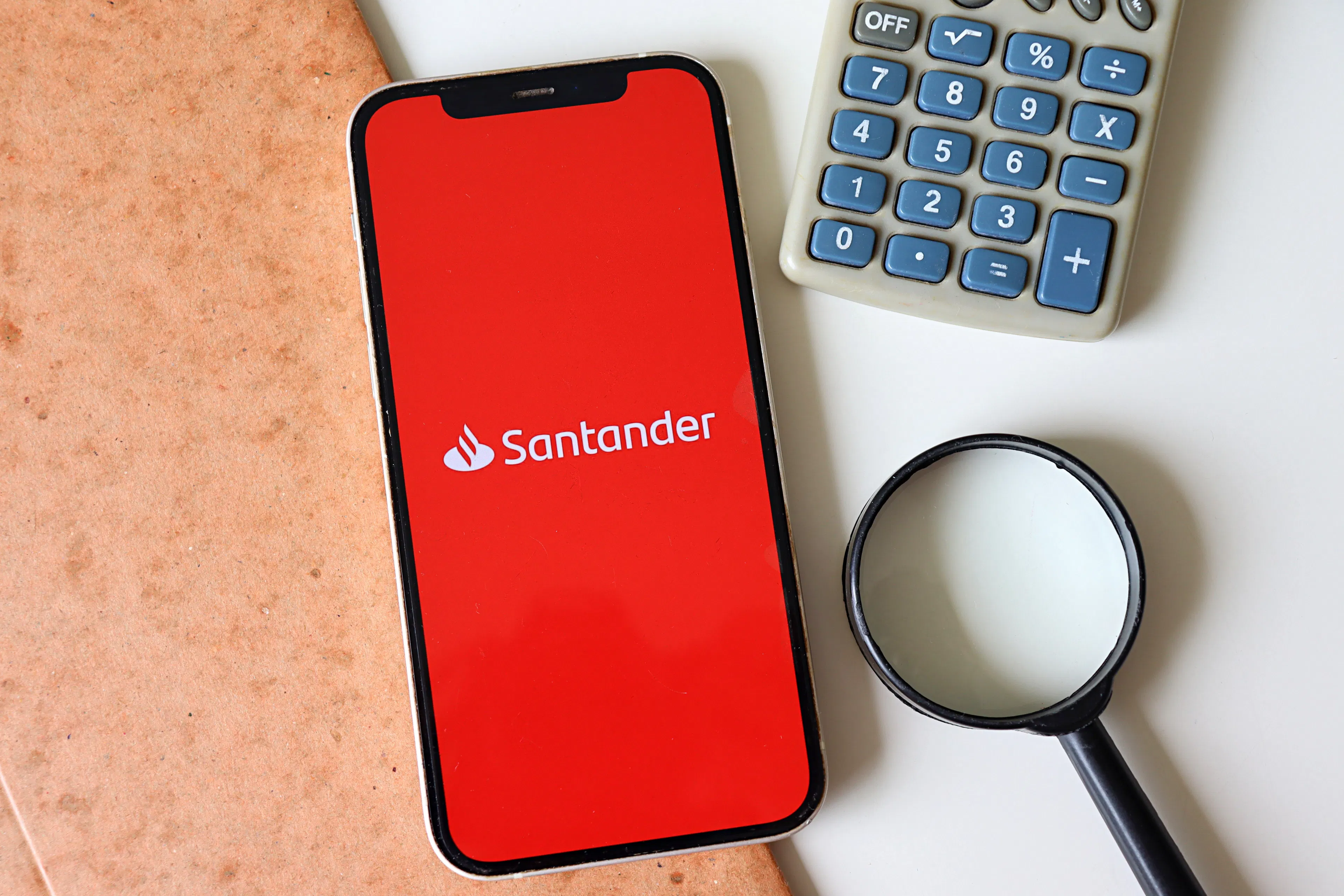 Santander Urges Action Amid 11bn Car Finance Claims